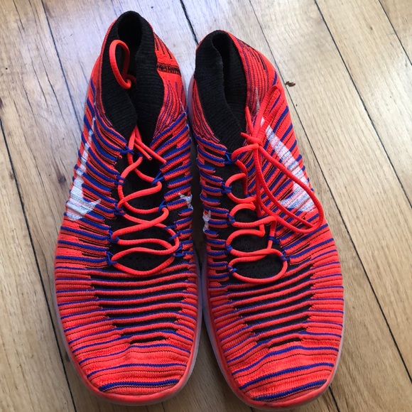 NIKE FREE RUN MOTION FLYKNIT - Picture 4 of 6